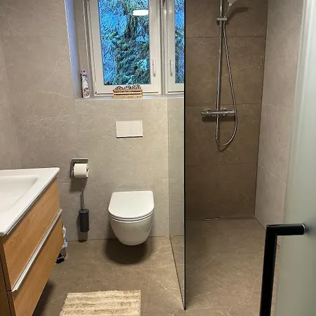 Modern Renovierte Mit Kunstambiente Apartamento *